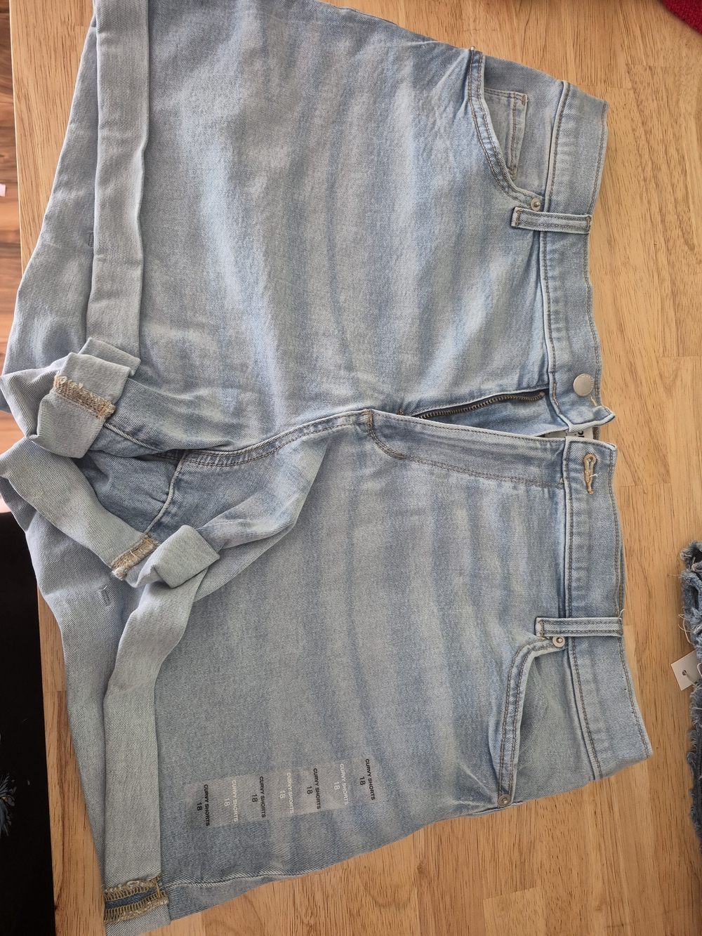 Sonoma Light Wash Denim Tie-Belt Women's Shorts